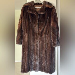 Genuine Mink Fur Coat in Brown